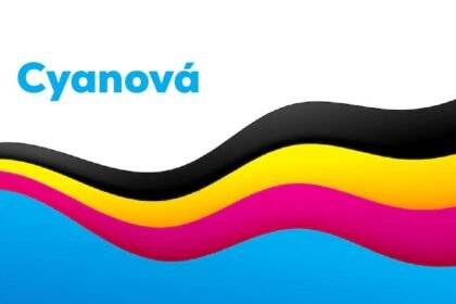 Cyanová