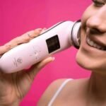 The Growing Popularity of Anti-Aging and Skin Tightening Devices: What Consumers Should Know